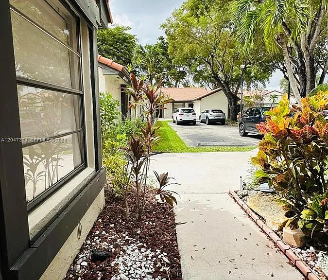 15210 SW 48th Ter #G-83 — Photo 3