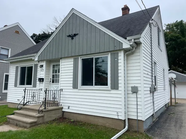 813 Lincoln St, Menasha, WI 54952