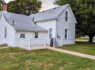 309 W Maple Ave, Ursa, IL 62376