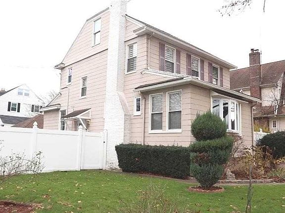 3rd image of 38-03 207th St