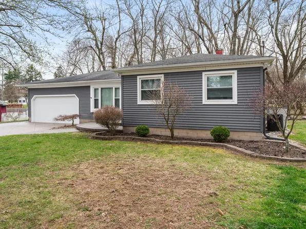 4 Morry St, Hillsdale, MI 49242