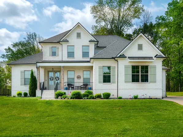 823 Saddle Ridge Dr, Mount Juliet, TN 37122