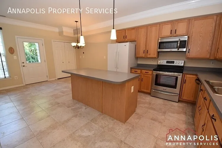 35 harbour heights drive — Photo 4