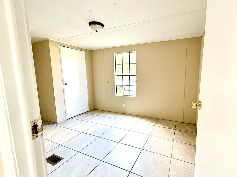 1713A Crapps Ave — Photo 12