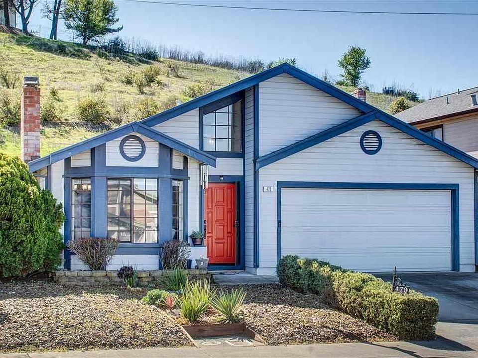 1st image of 470 Seahorse Dr