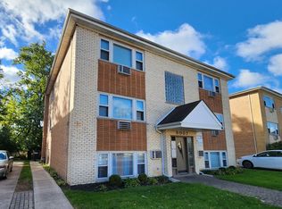 5007 River Rd #1W, Schiller Park, IL 60176