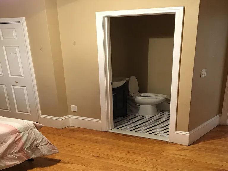 10 Cutler St #1 — Photo 8