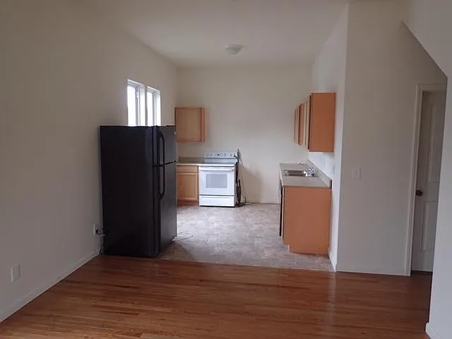439 Walnut Ave — Photo 5