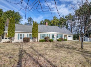 1520 Perkins Ridge Rd, Auburn, ME 04210