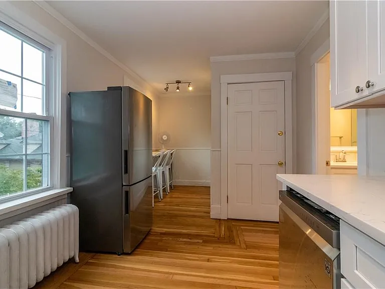 21 School St #3 — Photo 14