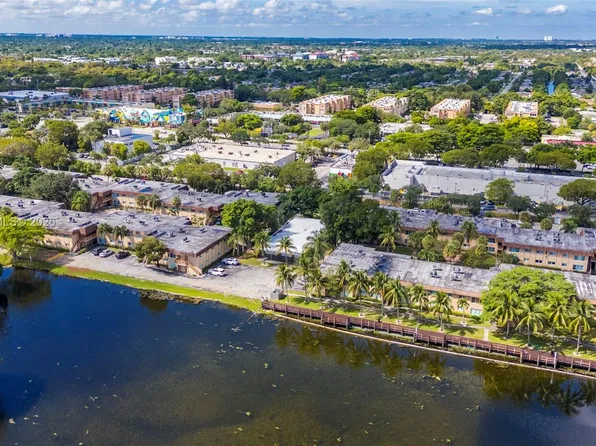 2440 NW 39th Way APT 202, Fort Lauderdale, FL 33311