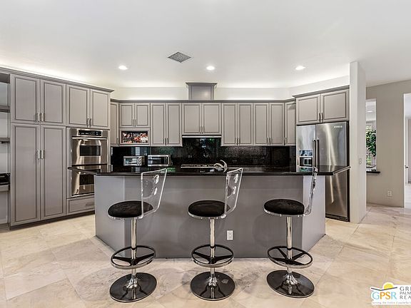 5th image of 2438 S Caliente Dr