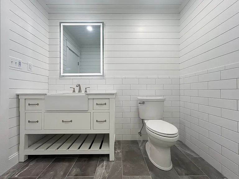 455 Mall Blvd #43 — Photo 30