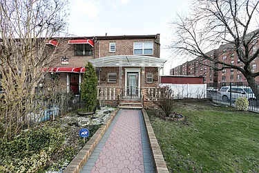 Sold by Keystone Realty USA Corp