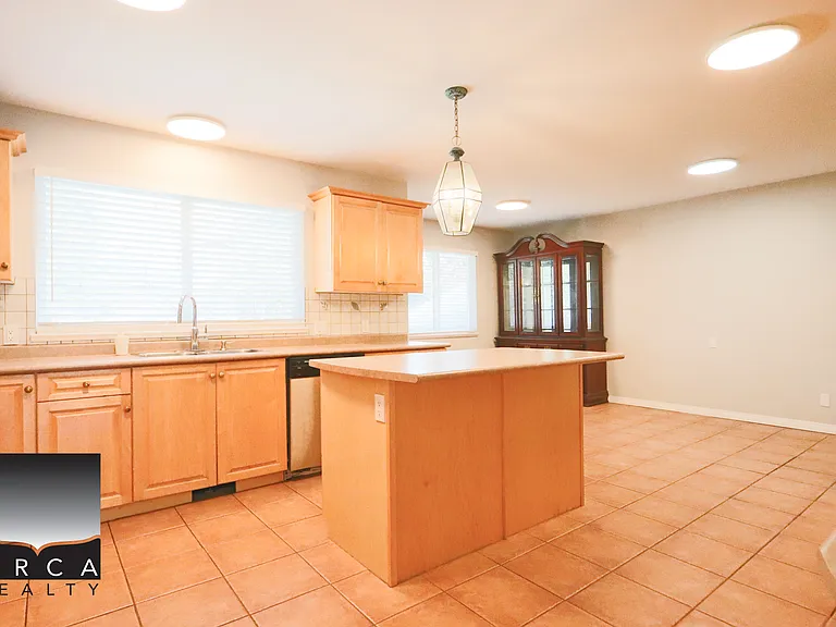 10291 Caithcart Rd — Photo 5