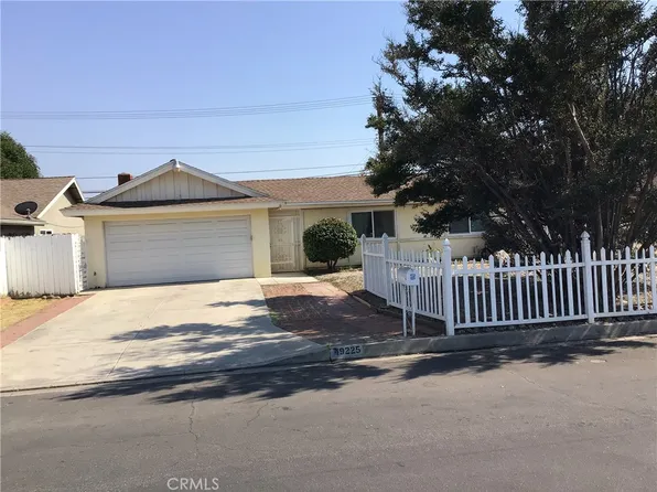 19225 Mesa St, Rialto, CA 92377