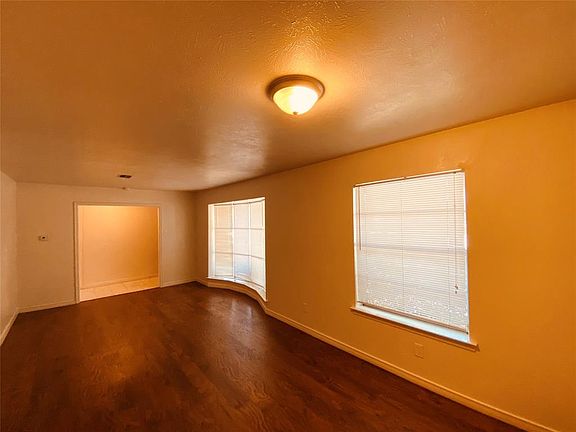 3rd image of 13426 Janwood Ln