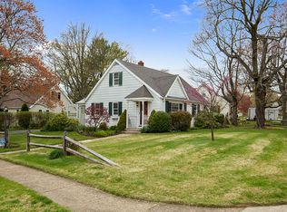 226 Overlook Rd, Ambler, PA 19002