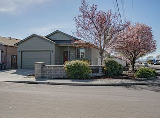 7429 Greystone Dr, White City, OR 97503