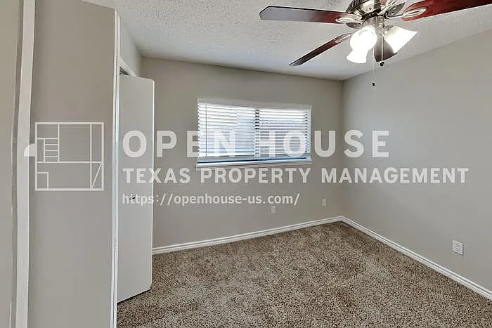 833 Harvest Glen Dr — Photo 14