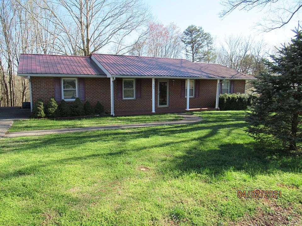 1st image of 225 Windsor Dr