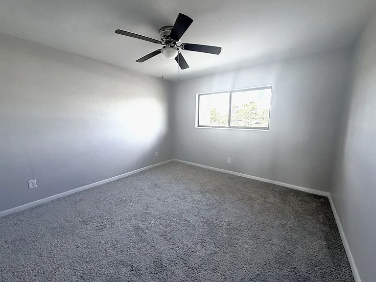 4728 Orange Grove Blvd #12 — Photo 11