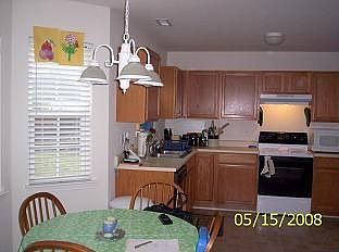 Kitchen Breakfast Area