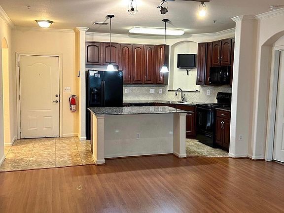 3rd image of 1085 Shop Rd Unit 150