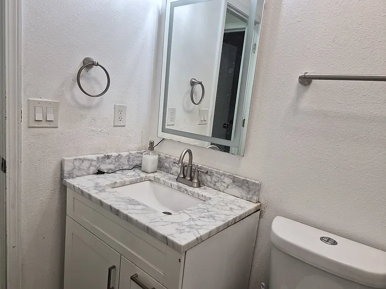 321 Northwood Ln — Photo 31