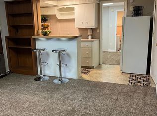 122 N Portage Path #B, Akron, OH 44302