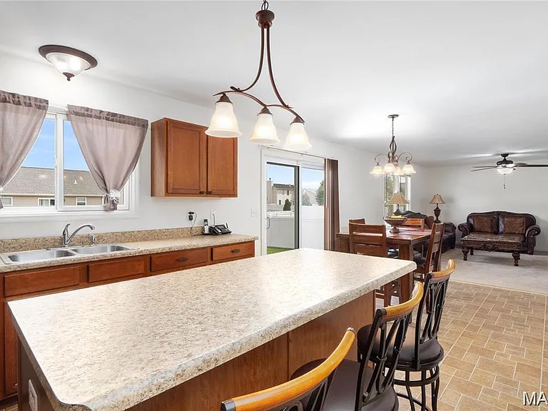 1120 Gulfstream Way — Photo 14