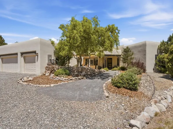 3 Vida Del Agua, Edgewood, NM 87015