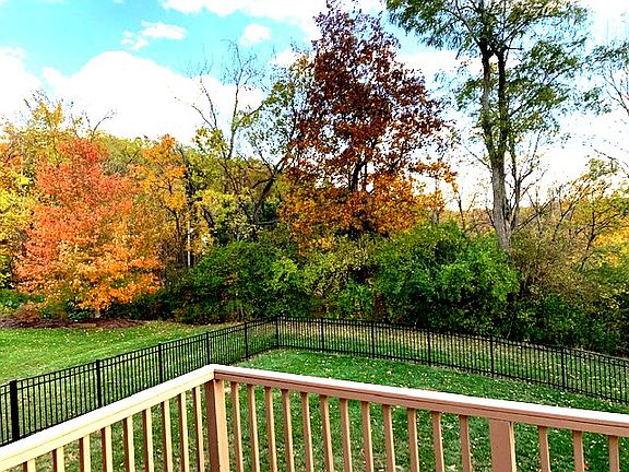 2nd image of 2814 Parkwalk Dr