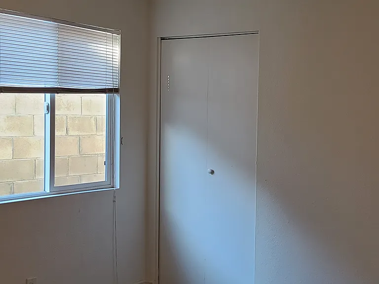 1616 Batson Ave #B — Photo 2
