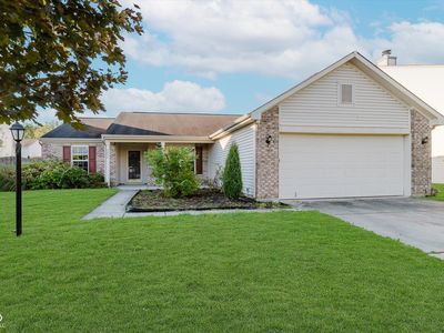 7831 Fox Glen Dr, Indianapolis, IN, 46239