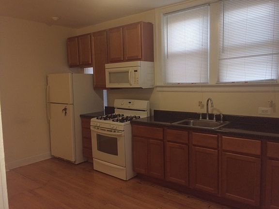 4th image of 6124 N Campbell Ave