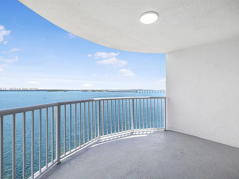 1420 Brickell Bay Dr #1401A — Photo 37