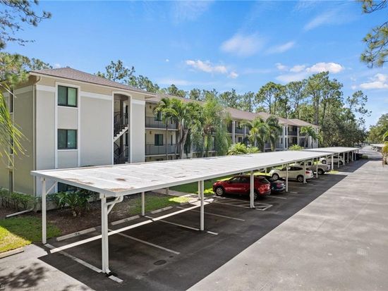 5767 Deauville CIR #D304, Naples, FL 34112