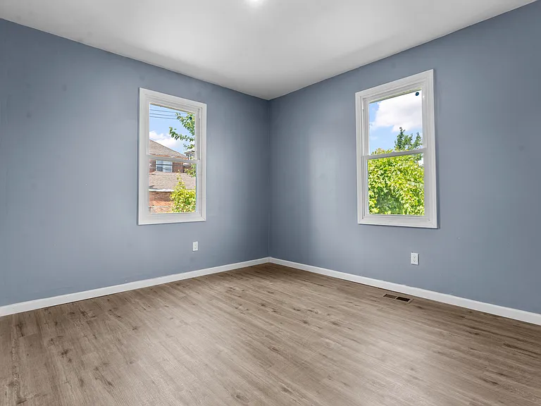 2648 Tuxedo St #1 — Photo 9