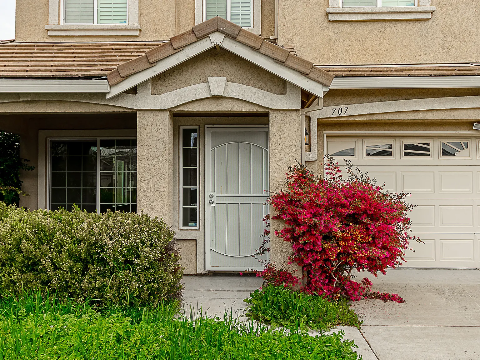 707 Ashlynn Way — Photo 3