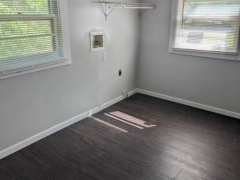 530 Dooley Rd — Photo 14