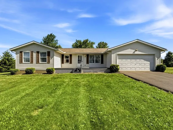1274 Marion Rd NW, Utica, OH 43080