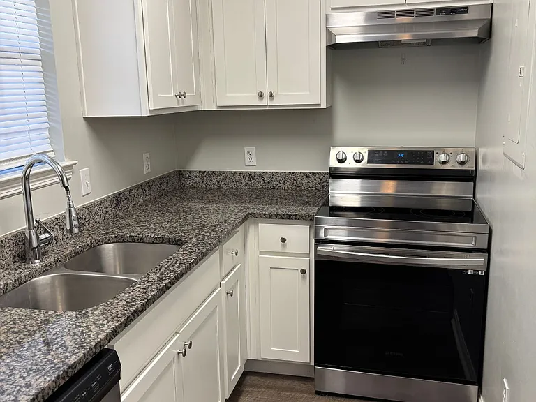 4410 Delashmitt Rd #1 — Photo 10
