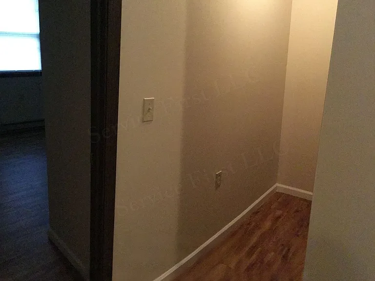 211 J St — Photo 5