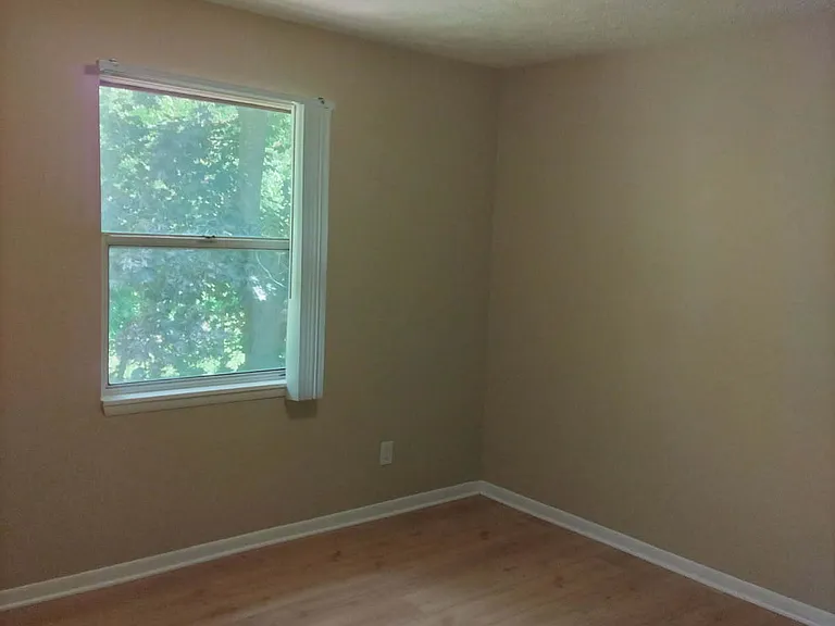 4258 Bond Ave #4 — Photo 1