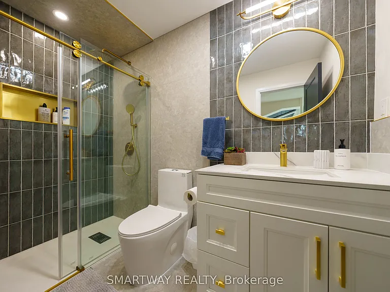 107 Campbell Cres — Photo 29