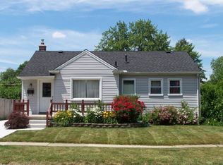 2675 Kenmore Rd, Berkley, MI 48072