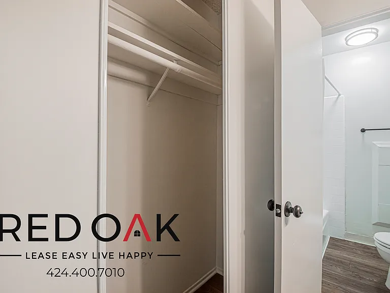 1539 N Alexandria Ave #303 — Photo 8