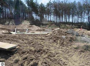 5033 Village Lane Ct, Traverse City, MI 49684