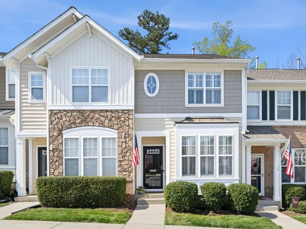 6067 Viking Dr, Raleigh, NC 27612